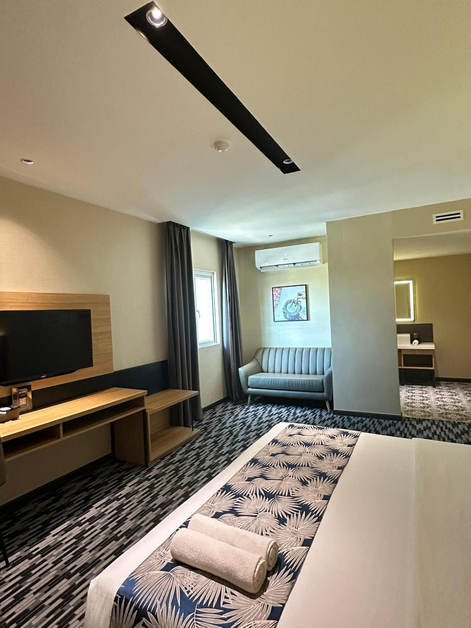 Nb Hotel 新山 外观 照片